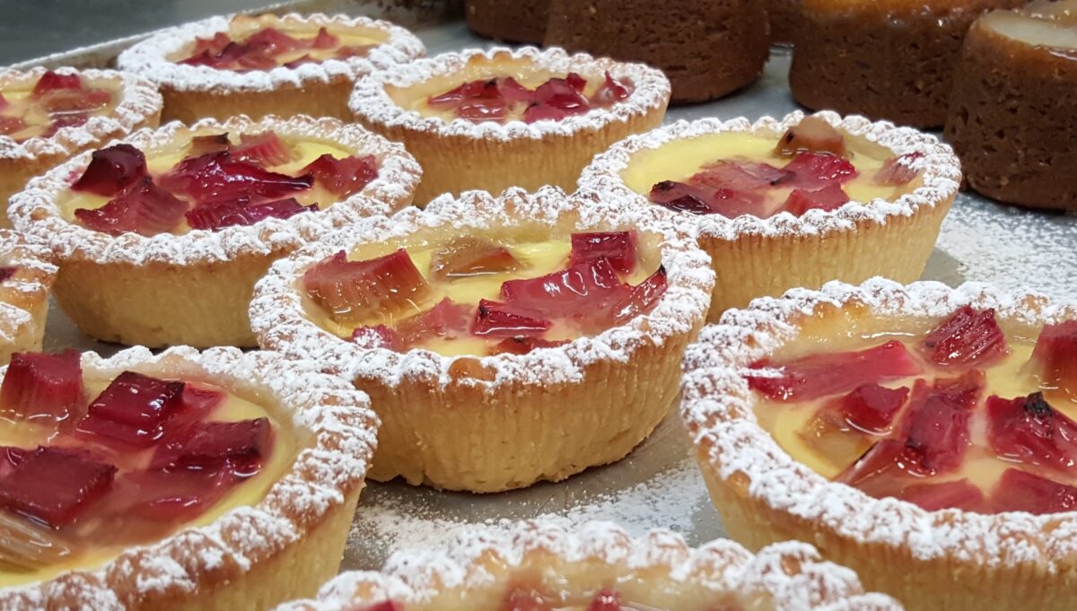 Rhubarb & Custard Tart